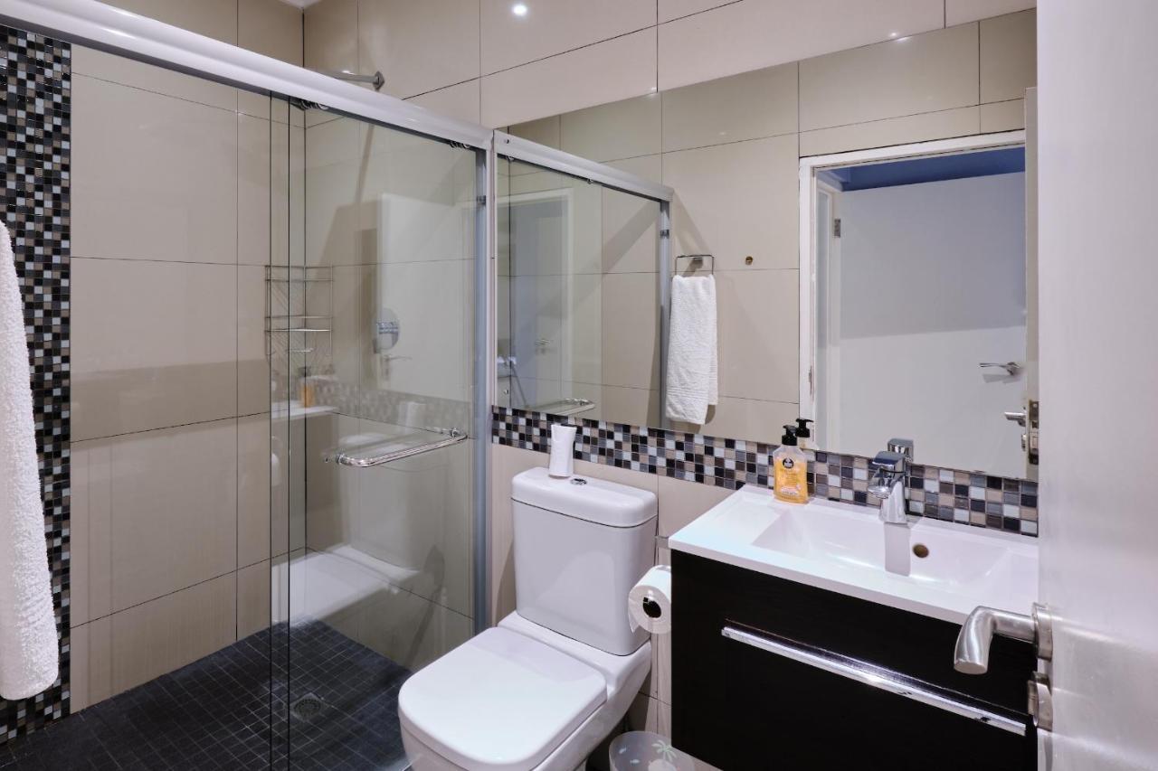 Bahari Villa Simonʼs Town エクステリア 写真
