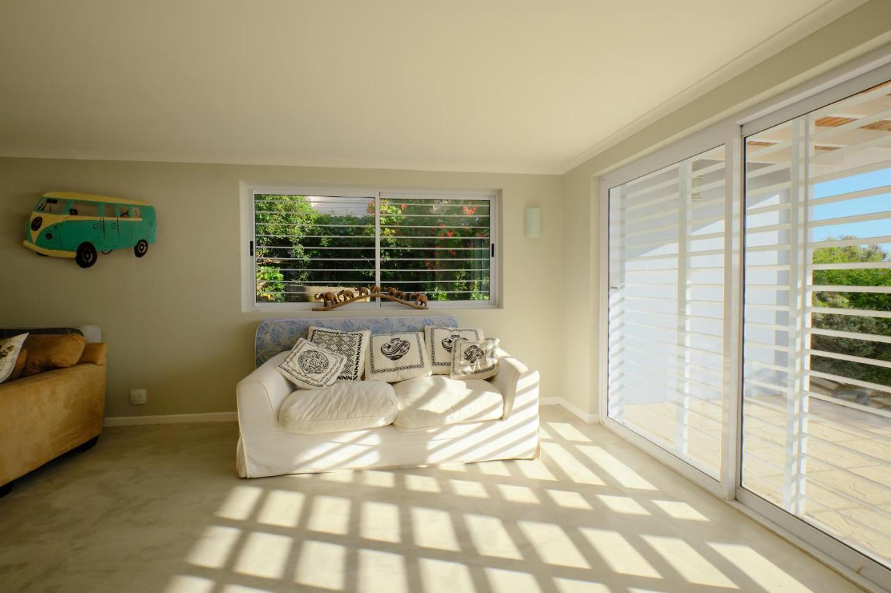 Bahari Villa Simonʼs Town エクステリア 写真